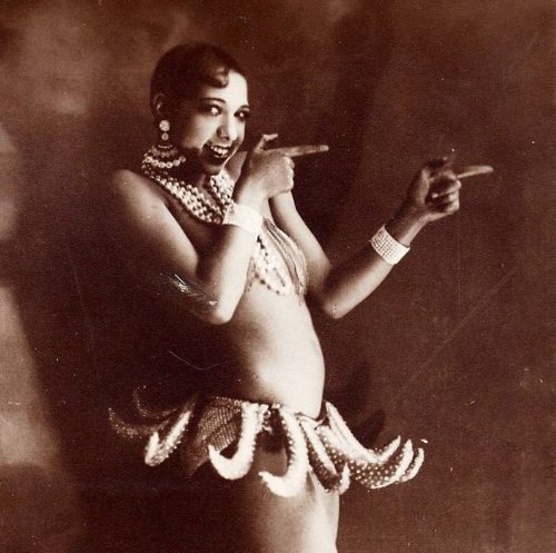 Baker in her famous banana skirt in 1926. Beyonce would pay tribute to it by wearing a banana skirt of her own at her Fashion Rocks performance in 2006.