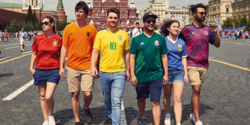 These brave activists created a pride flag with their t-shirt and then set off across Moscow taking pictures.