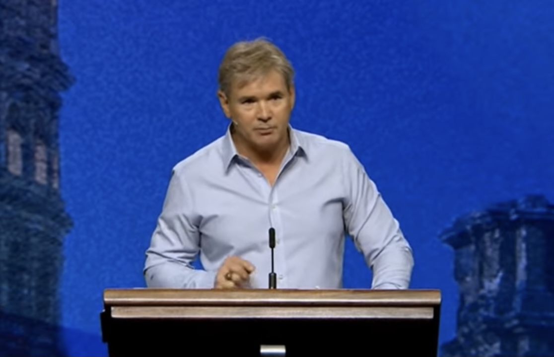Evangelical pastor claims that “LGBTQ actions” only prove the existence of God