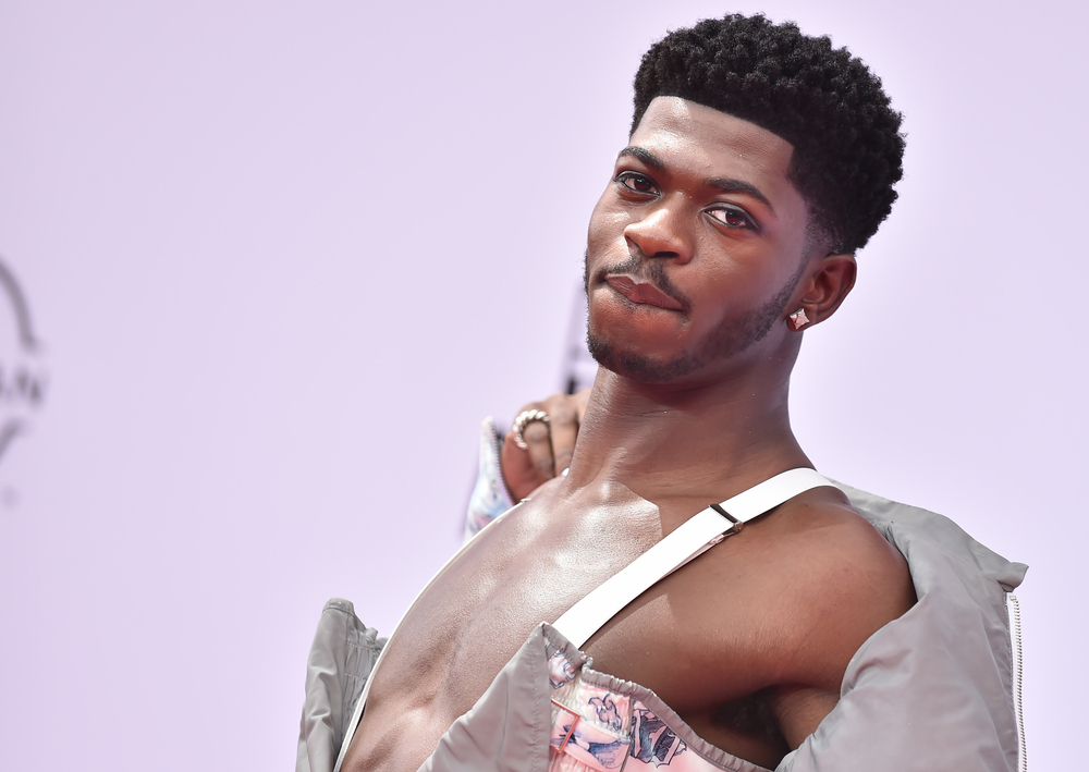 Lil Nas X spent the weekend clapping back at anti-gay haters &#038; it was glorious