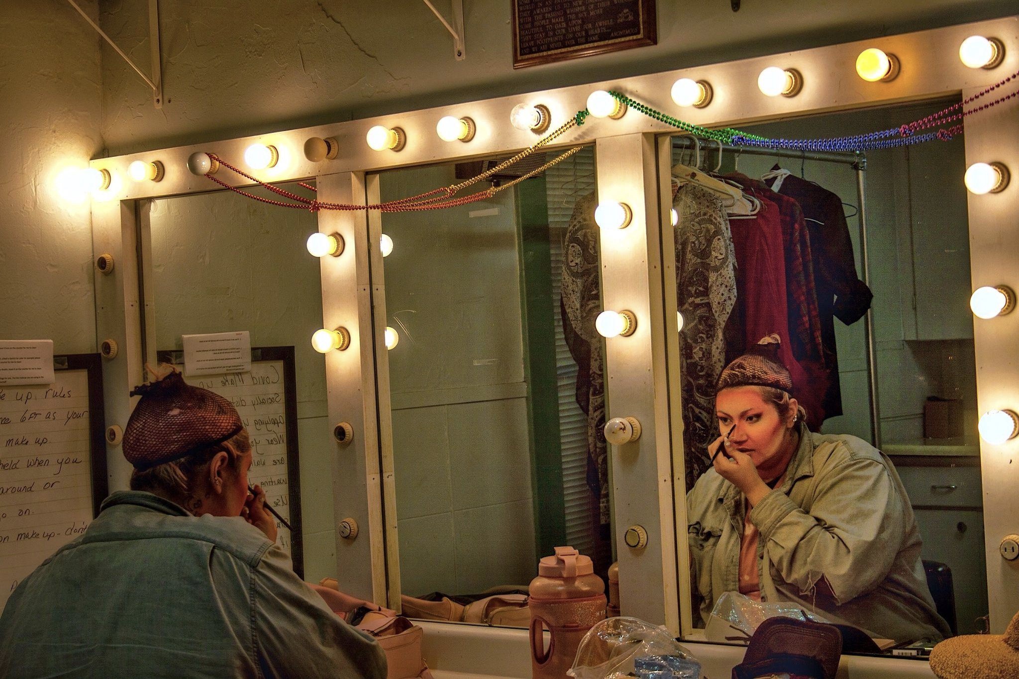 Sylvia Ximi practices applying her makeup for a show with House of Hues in Prescott, Ariz., on June 27, 2022. Photo by Audre GB