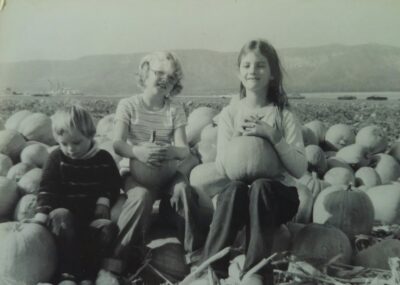 Melissa Hart and her siblings in a photo taken by their mother